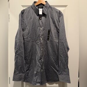 Banana Republic Blue Patterned Button-Up Shirt